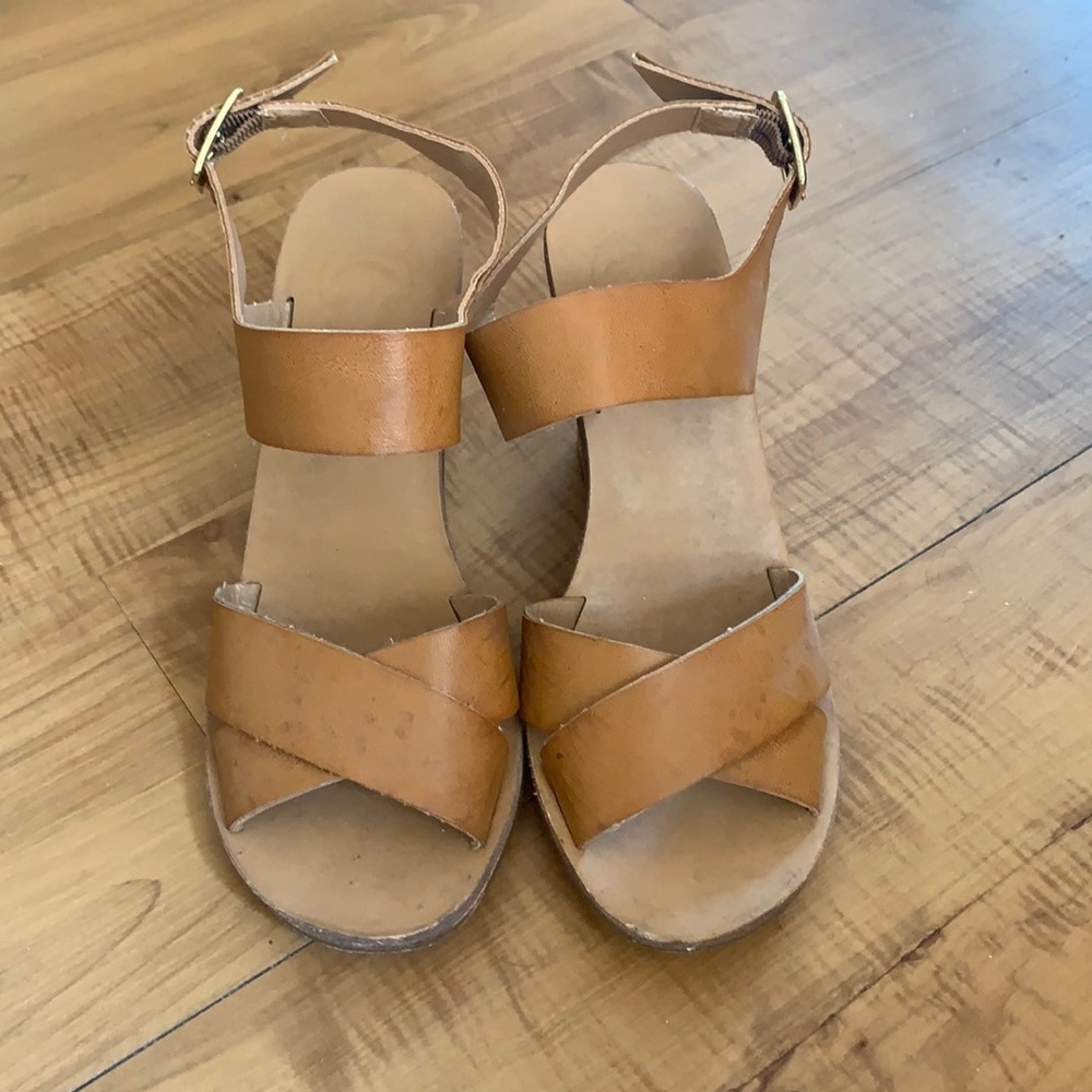 Cork wedges